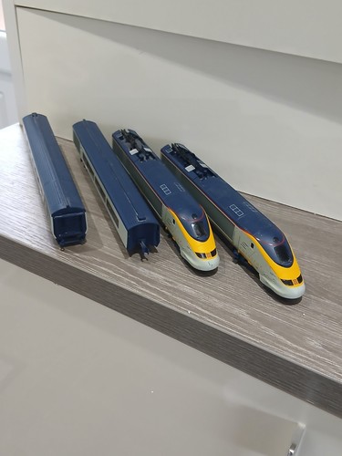Hornby eurostar car set - eurostar, 4
