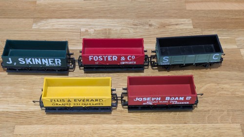 Hornby gauge open wagons - hornby,