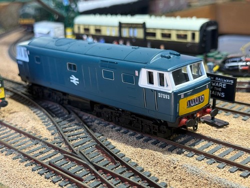 Hornby gauge r122 - hornby, class