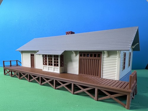 Gauge train station - oo,