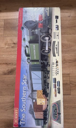 Hornby the southern star - southern, train