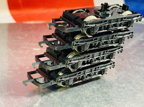 Hornby coaches bogies vgc - coaches,