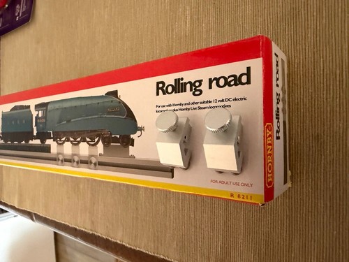 Hornby r8212 pair of rollers - pair,